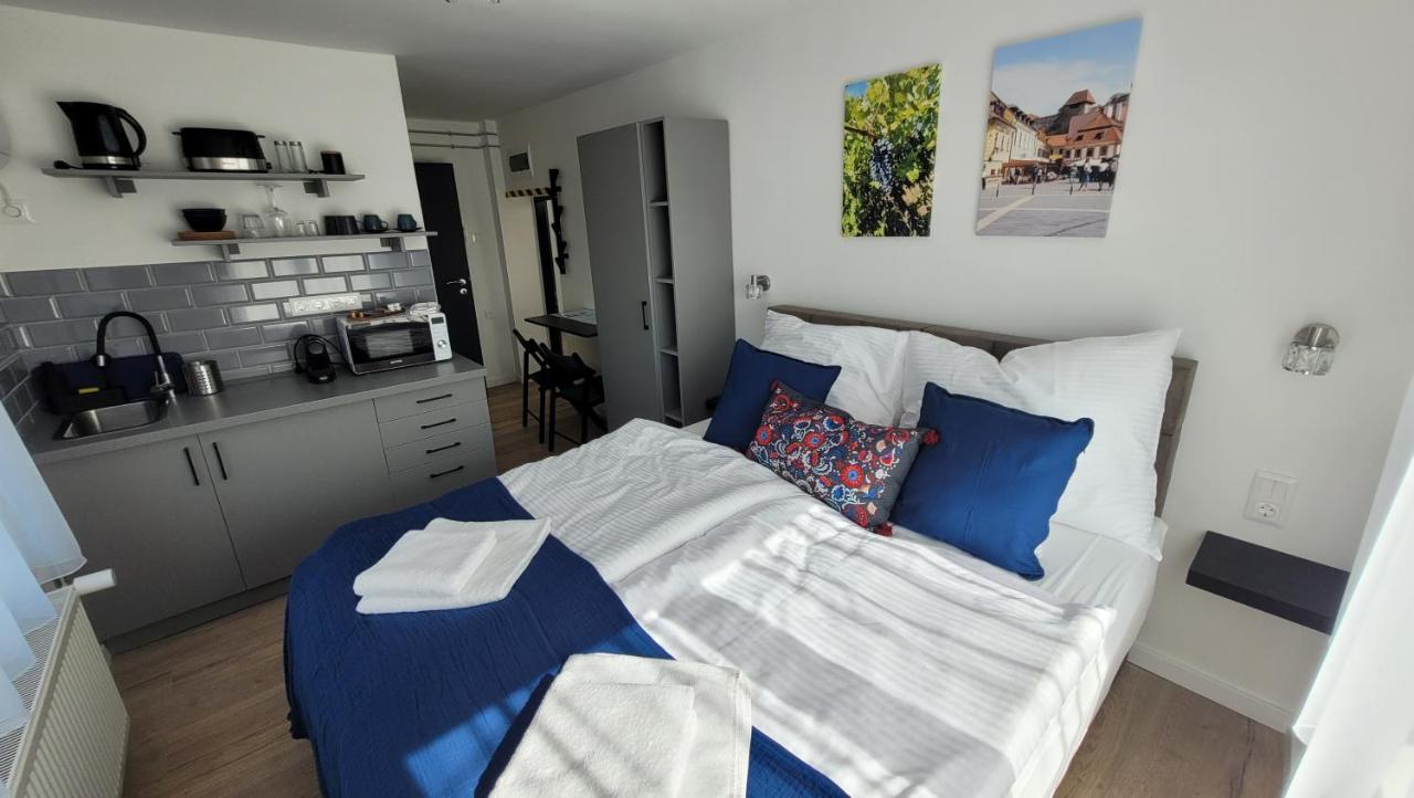 Natali Apartmanhaz เอ็กเกอร์ ภายนอก รูปภาพ